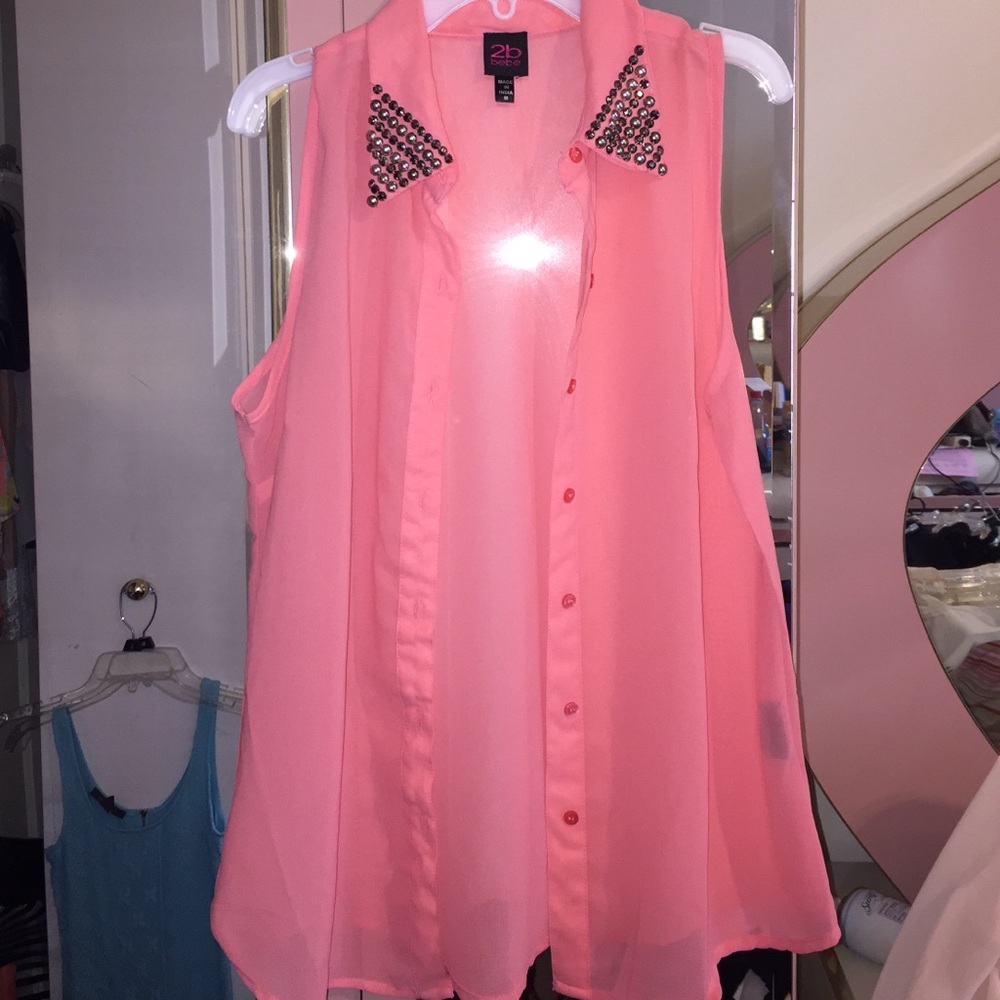 Button Down Top With Collar - image 1